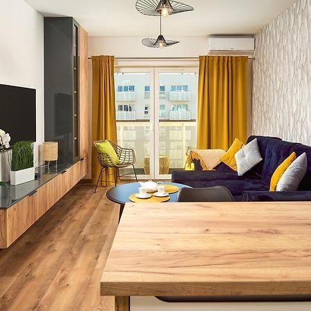 Lumina Luxury 3-Rooms Apartments With Parking Лодз Екстериор снимка