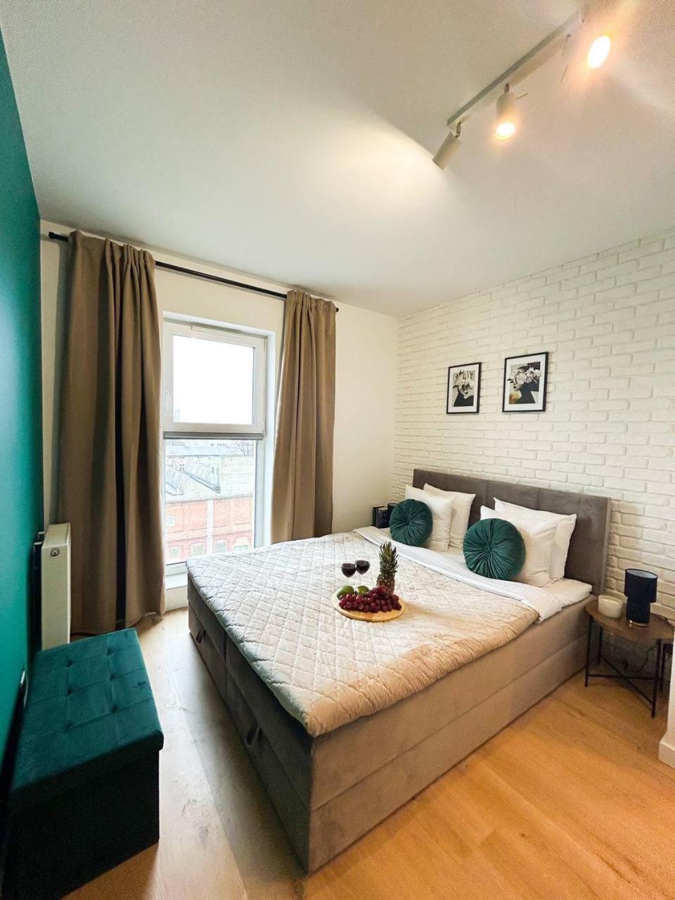 Lumina Luxury 3-Rooms Apartments With Parking Лодз Екстериор снимка