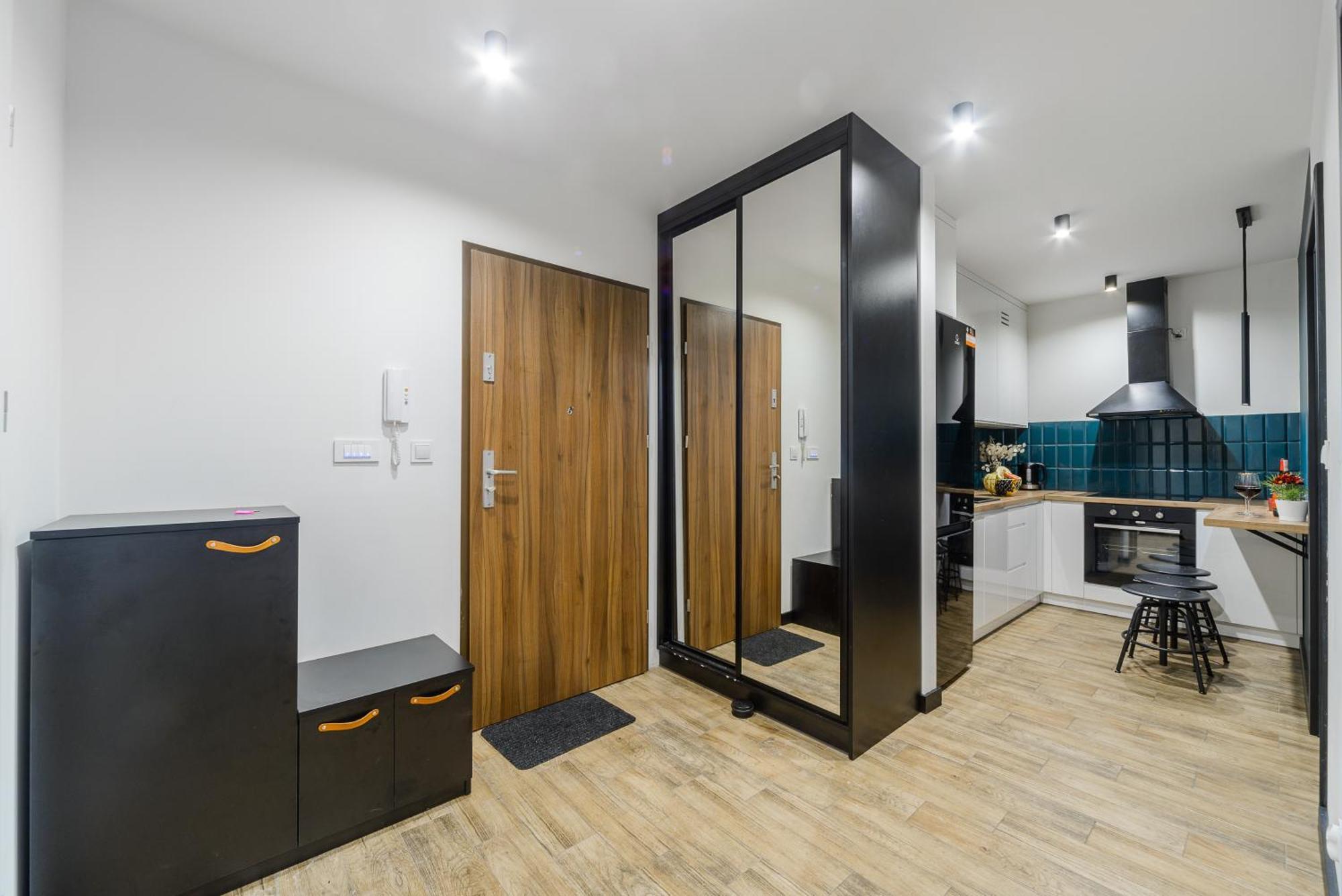Lumina Luxury 3-Rooms Apartments With Parking Лодз Екстериор снимка